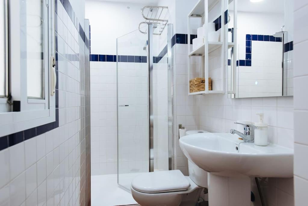 Apartment Ad2b Apartment, 300m From Cathedral With 2br Seville