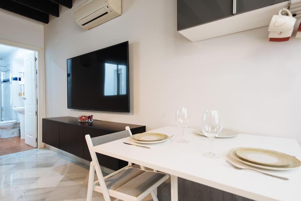 Ad2b Apartment, 300m From Cathedral With 2br Appartement *