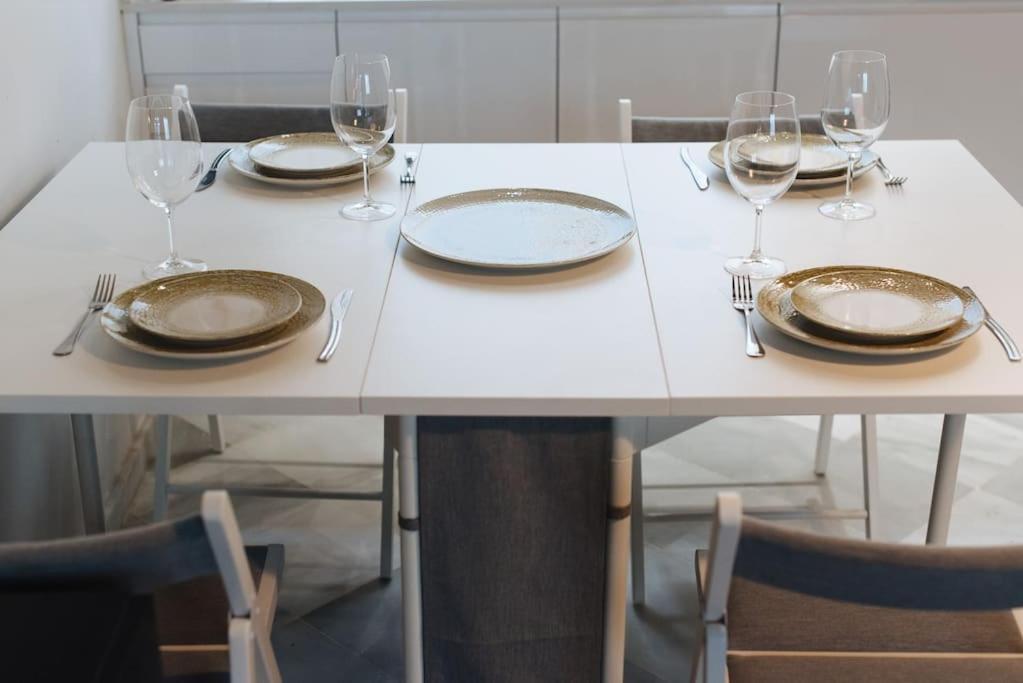 Ad2b Apartment, 300m From Cathedral With 2br Apartamento Sevilla
